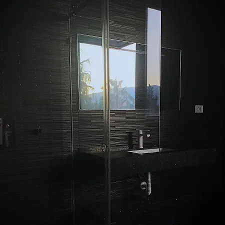 North End Luxury 빌라 *