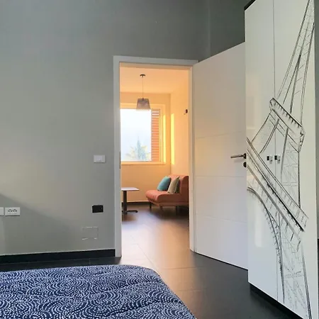 North End Luxury Villa Vlore